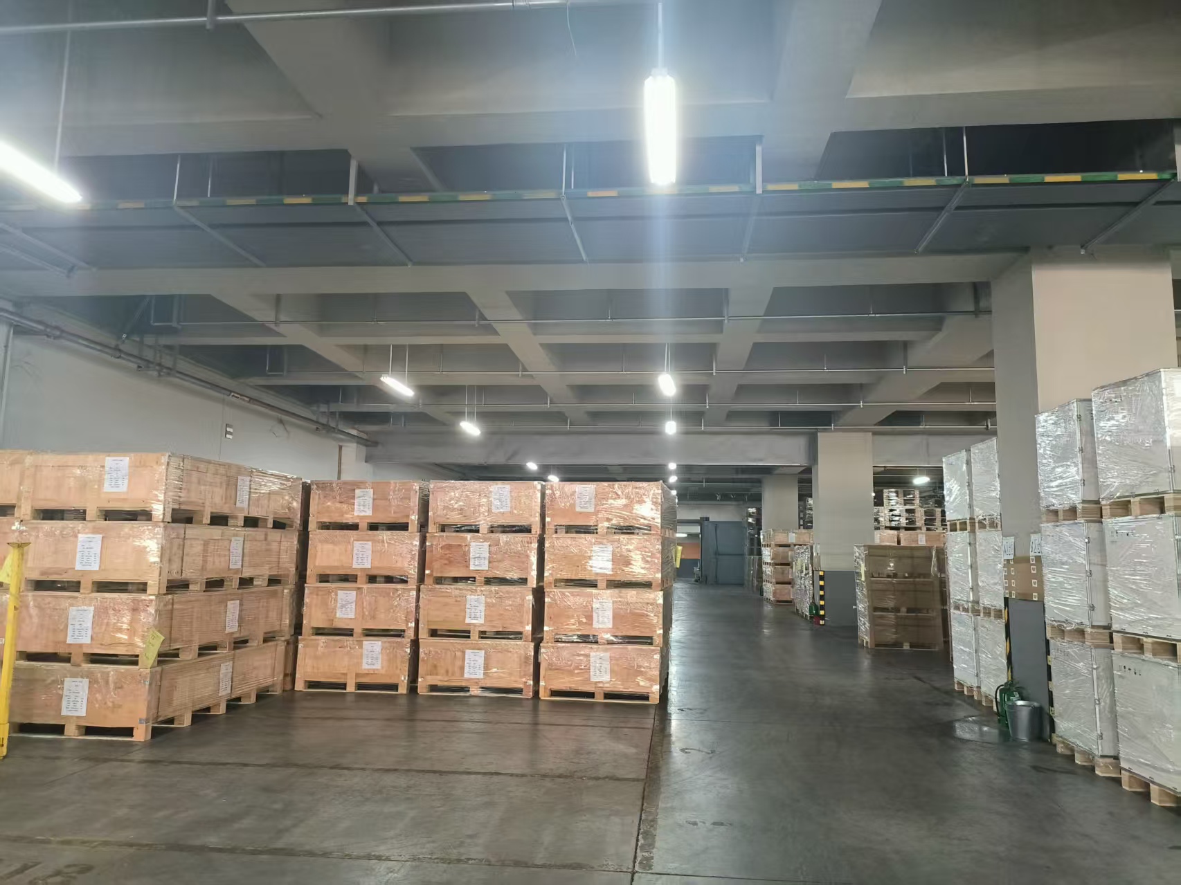 warehouse container
